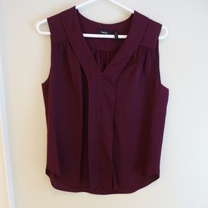 Theory Silk V-Neck Sleeveless Blouse
